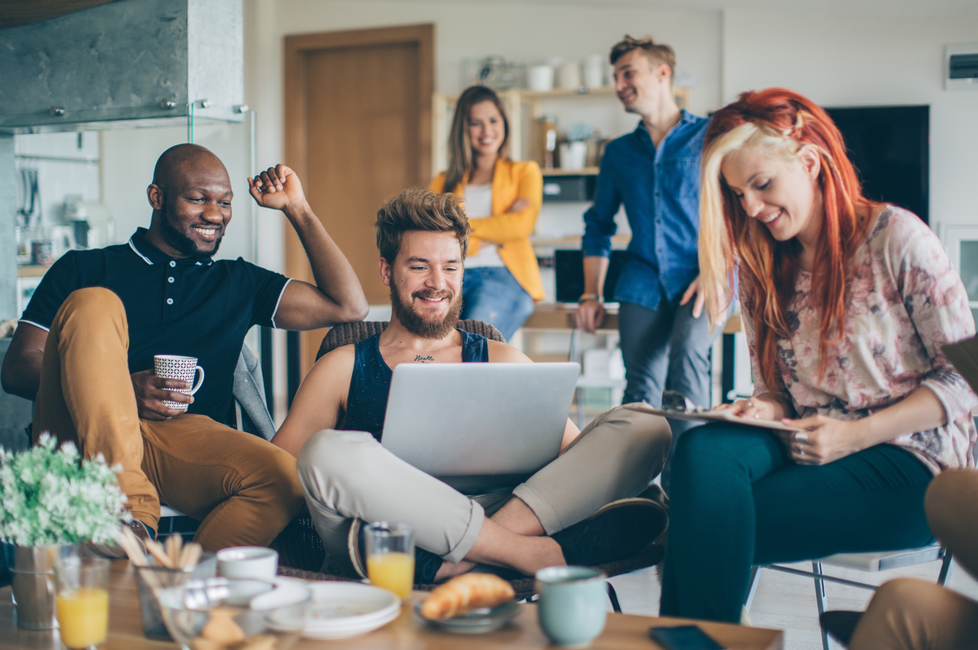 Etudiants colocation recherche visite à distance